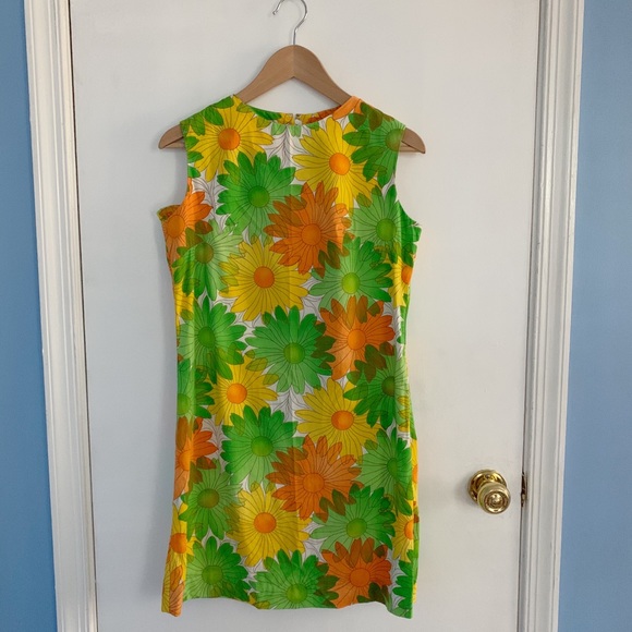 Vintage Dresses & Skirts - Vintage 60s Mod Flower Power Sheath Summer Dress
